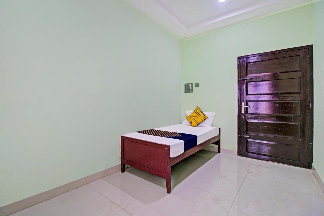 Vaccinated Staff - SPOT ON 73862 Jaya Tourist Home Varkala Exterior foto